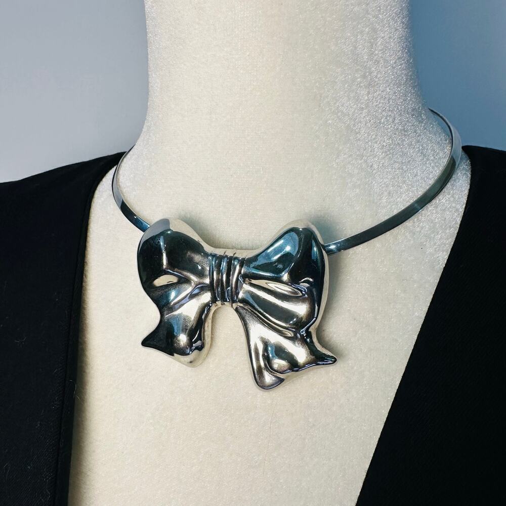 Silverplate Oversized Bow Pendant/Brooch